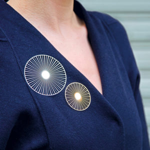 Boite Bijoux Broche Solar dorée design Tout simplement Made in France